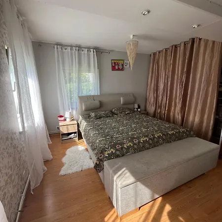 Palmi Homestay szállás
